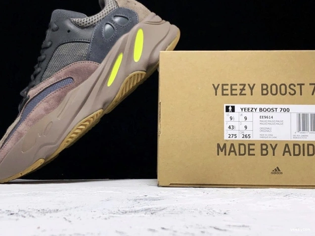 Adidas Yeezy 700 EE9614 